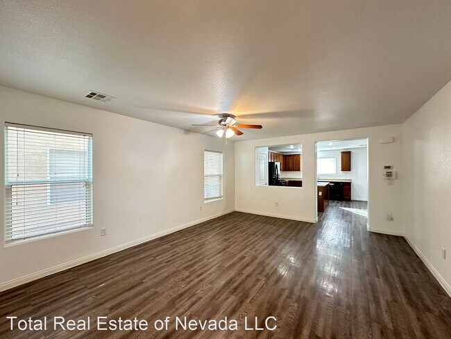 Foto del edificio - 3 br, 2.5 bath House - 4859 Golden Shimmer...