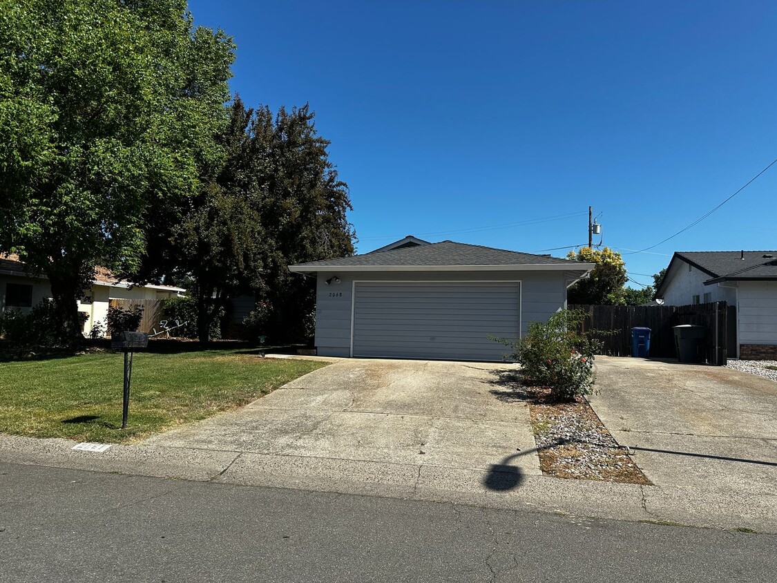 Primary Photo - South Redding Home