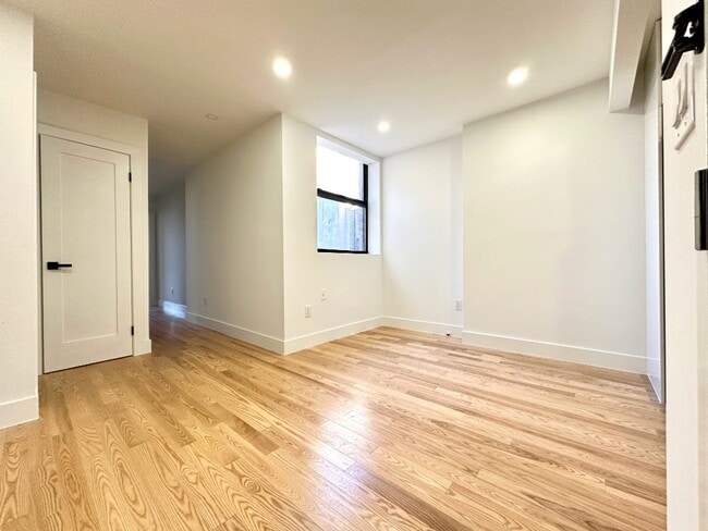 Building Photo - 2322 Bedford Ave