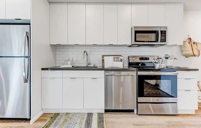 Foto del edificio - 4045 Broadway-212