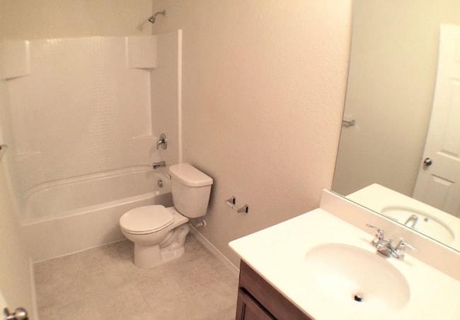 Photo - 9825 Pyrite Dr House