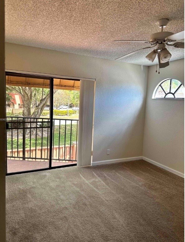 Foto del edificio - 8254 Severn Dr