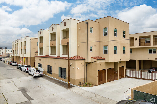 Building Photo - JB Center Apartments