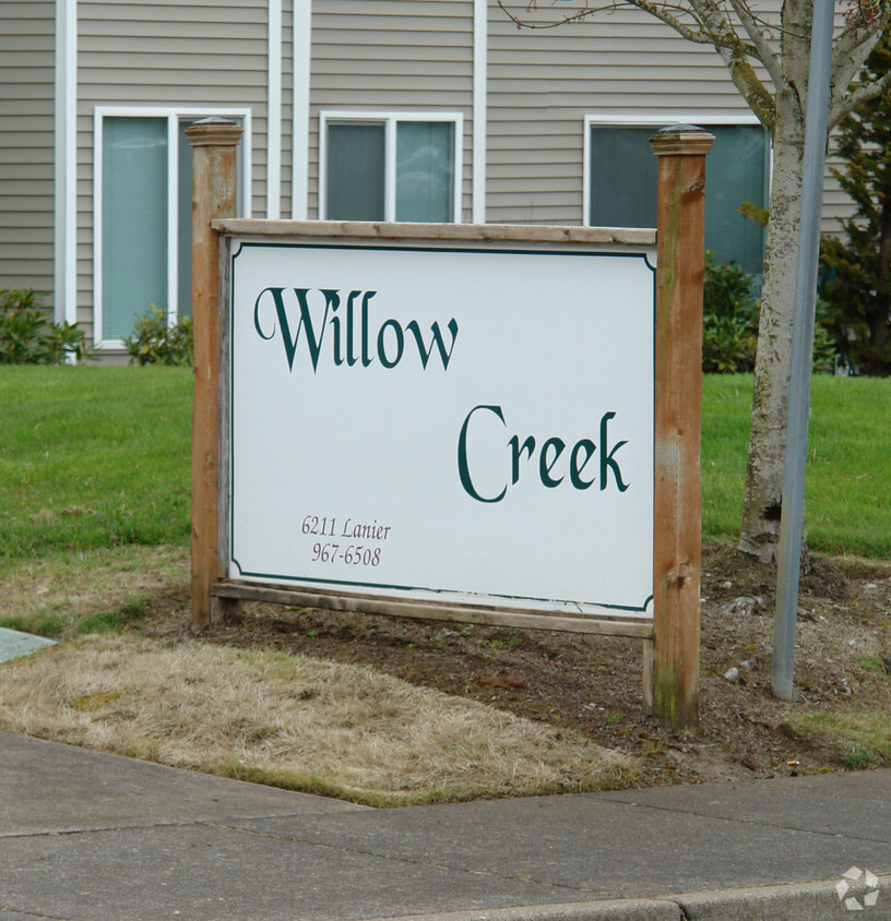 Willow Creek - Willow Creek Apartments