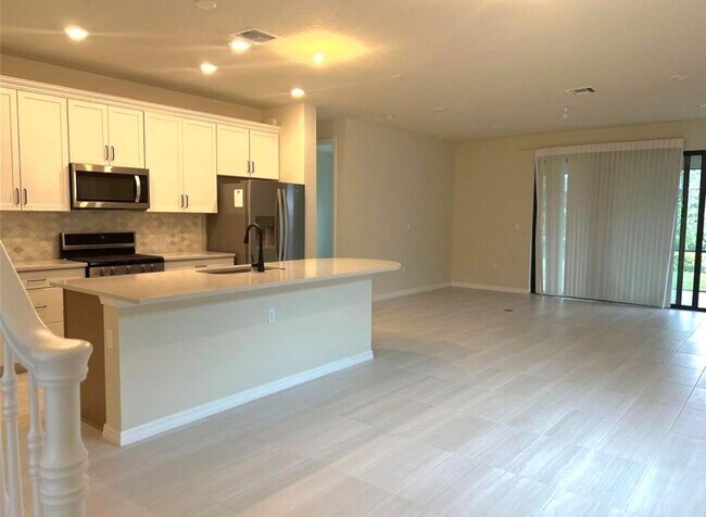 Foto del edificio - 4534 Pinehurst Trl W