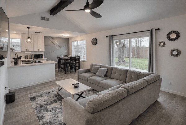 Building Photo - 10907 Sageriver Dr