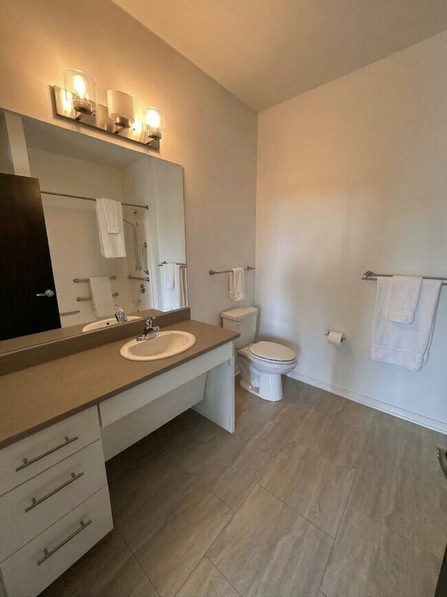 Foto del edificio - 324 S 2nd St