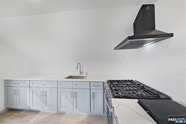 Foto del edificio - 170 Sunset Ave