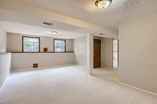 Building Photo - 8614 Lawrence Hill Road, Perry Hall, MD, 2...