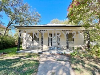 Building Photo - 307 Normal St