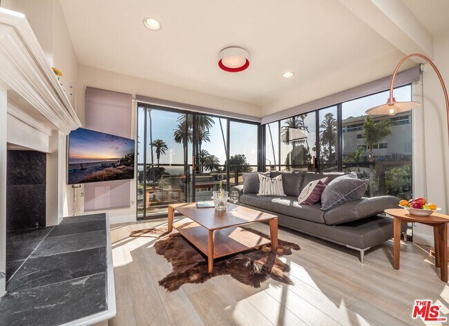 Foto del edificio - 833 Ocean Ave