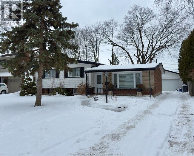 Building Photo - 4307 Ashfield Cres