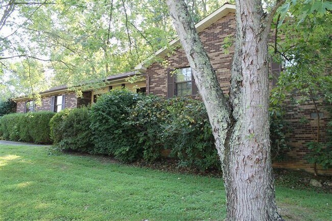 Foto del edificio - Prime location!  Award winning Oak Ridge S...