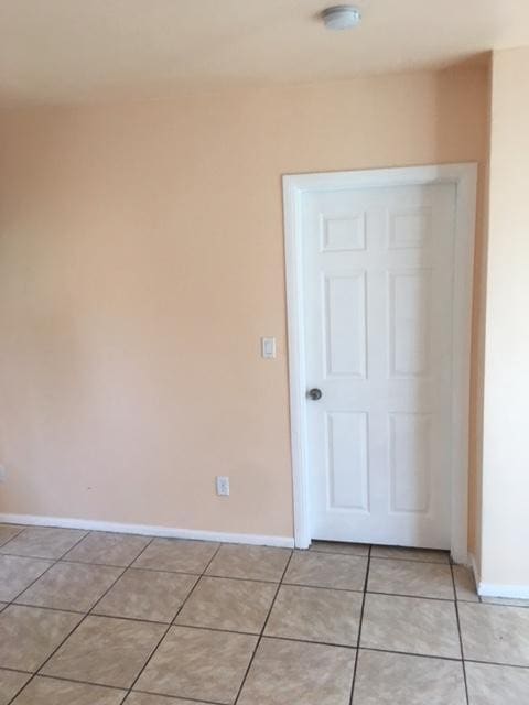 Primary Photo - 1358 E 42nd Pl