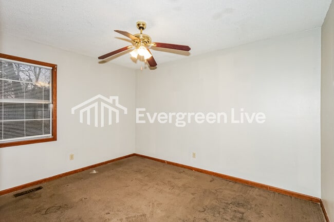 Foto del edificio - 1107 Highland St