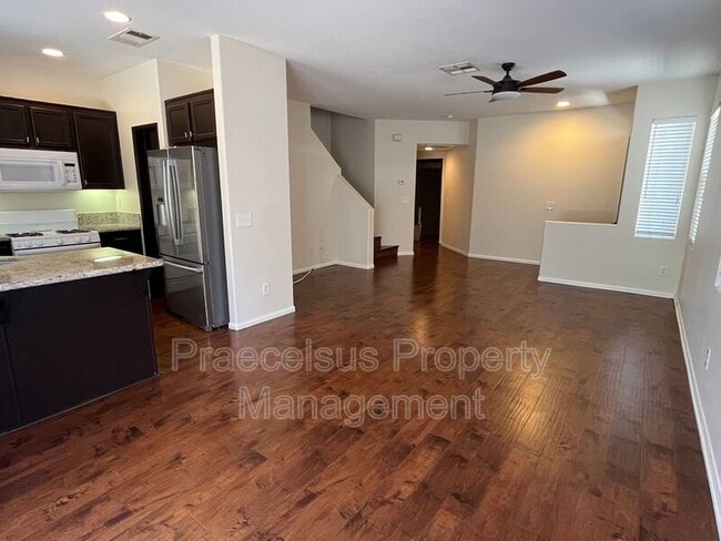 Foto del edificio - 2541 Garnet Peak Rd