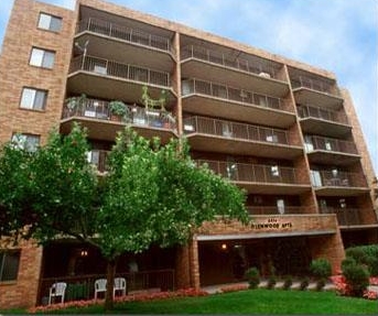 Primary Photo - Glenwood Apartments