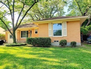 Building Photo - 3309 San Marcus Ave