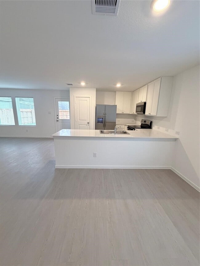 Foto del edificio - 18712 Loom Dr