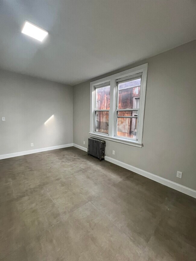 Foto del edificio - 7604 Tonnelle Ave