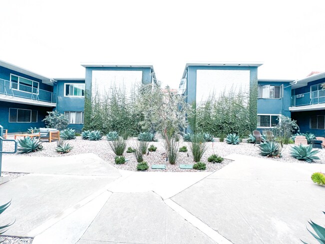 Foto del edificio - 858860-860 3rd St
