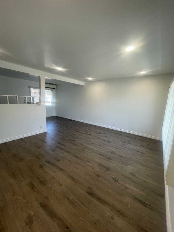 Foto del edificio - 525 N Marguerita Ave