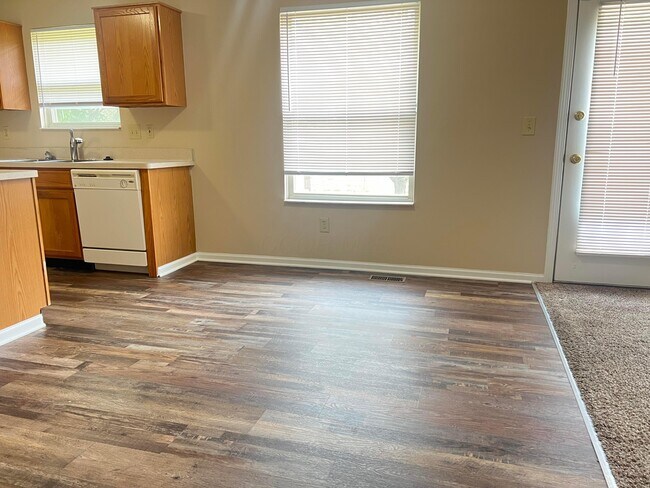 Foto del edificio - 5601 Asbury Ridge Ct