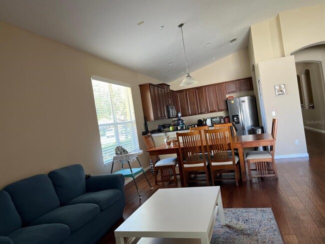 Foto del edificio - 9985 Cypress Vine Dr