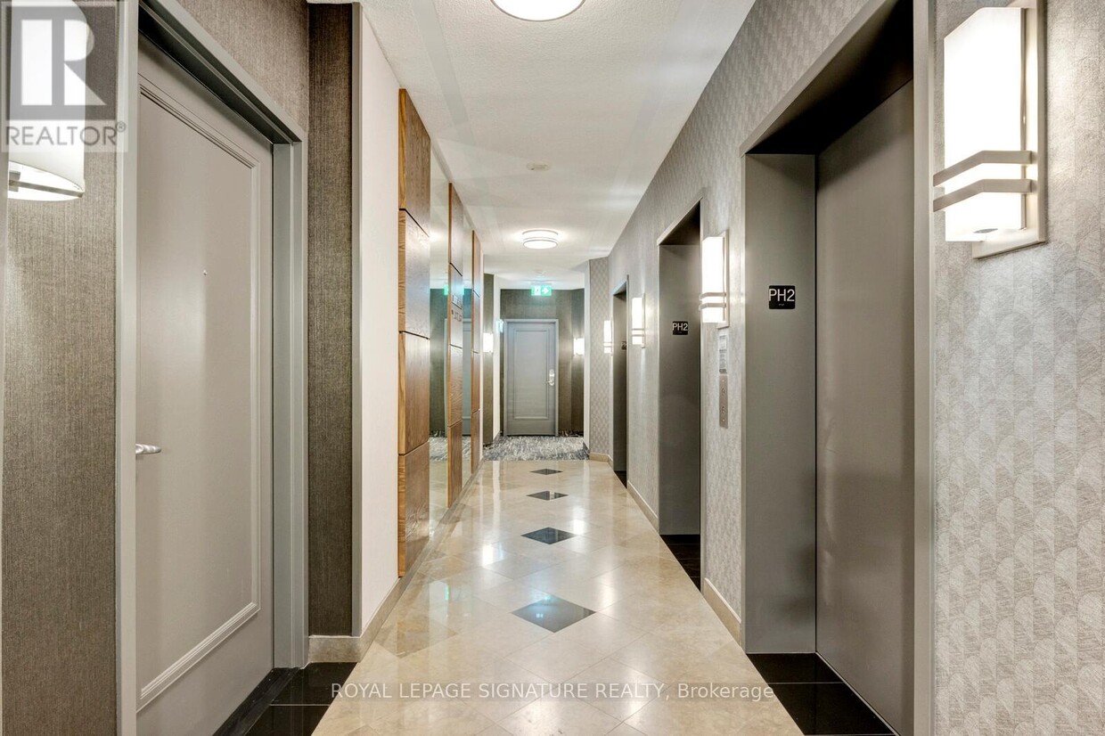 Primary Photo - 155 Beecroft Rd