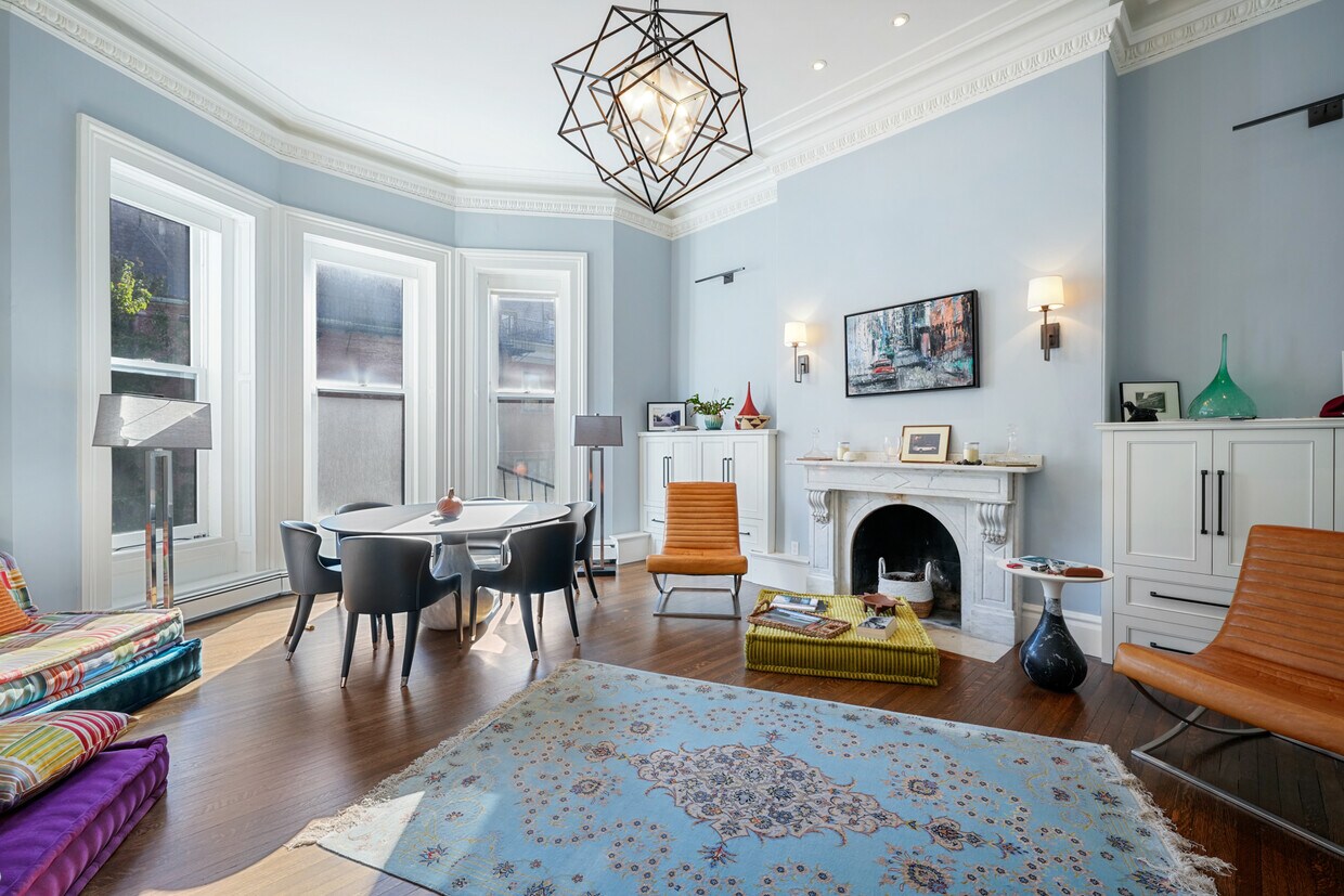 Primary Photo - 28 Marlborough St