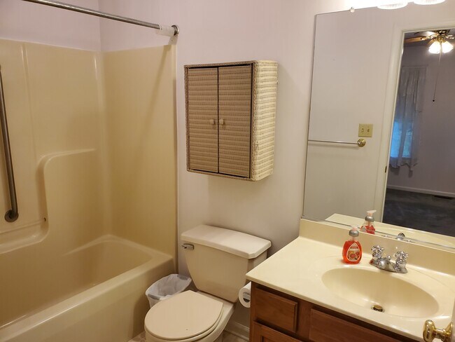 Bathroom off Bedroom - 1648 Lower State Rd