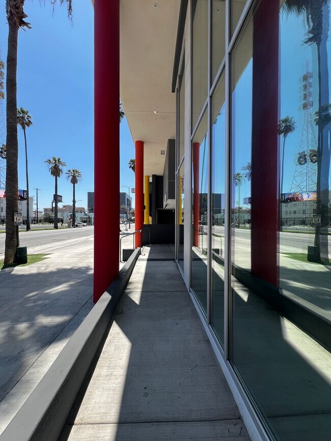 Interior Photo - The William on Sunset