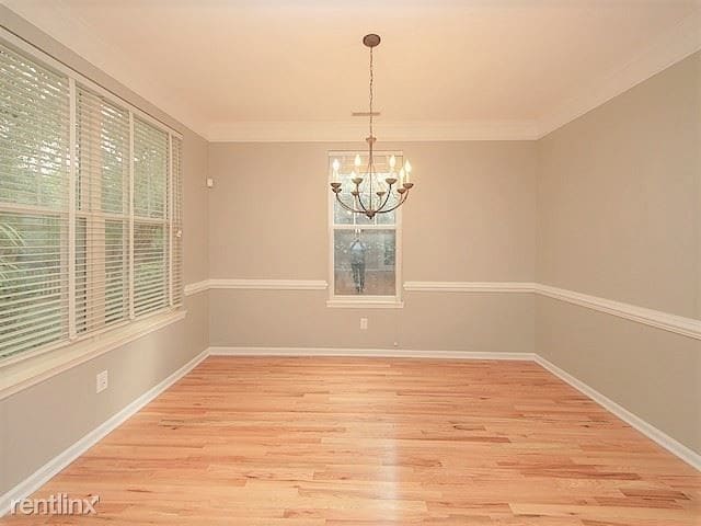 Building Photo - 4 br, 2.5 bath House - 124 Corn Planters St