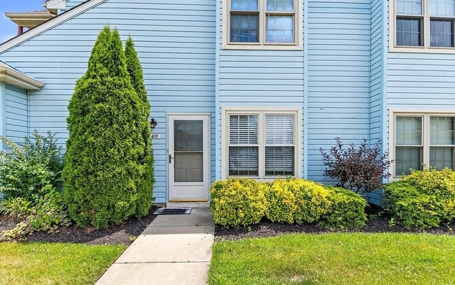 Photo - 617 Covington Ct Apartment
