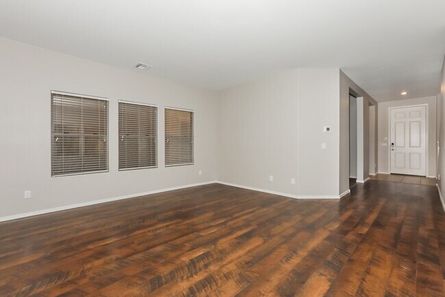 Building Photo - 21116 E Tierra Grande Dr