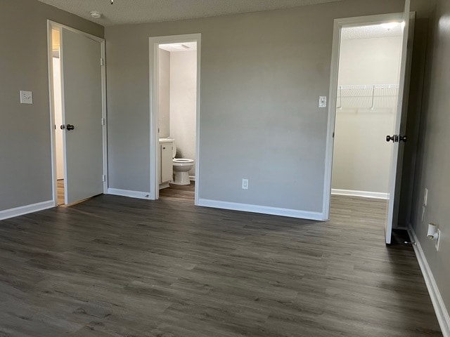 Building Photo - 9530 Shannon Green Dr