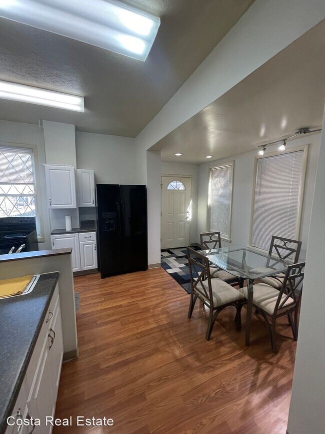 Foto del edificio - 3 br, 2 bath House - 214 Cedarville Street