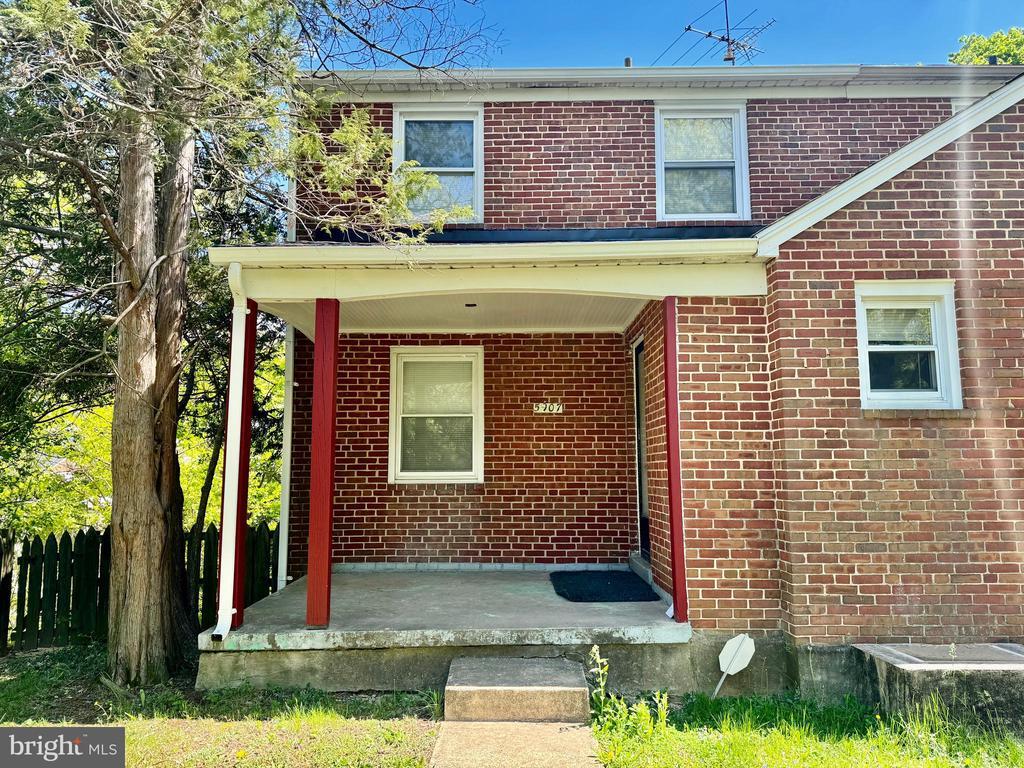 Primary Photo - 5907 Loch Raven Blvd