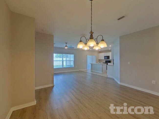 Foto del edificio - 383 Quarry Rock Cir