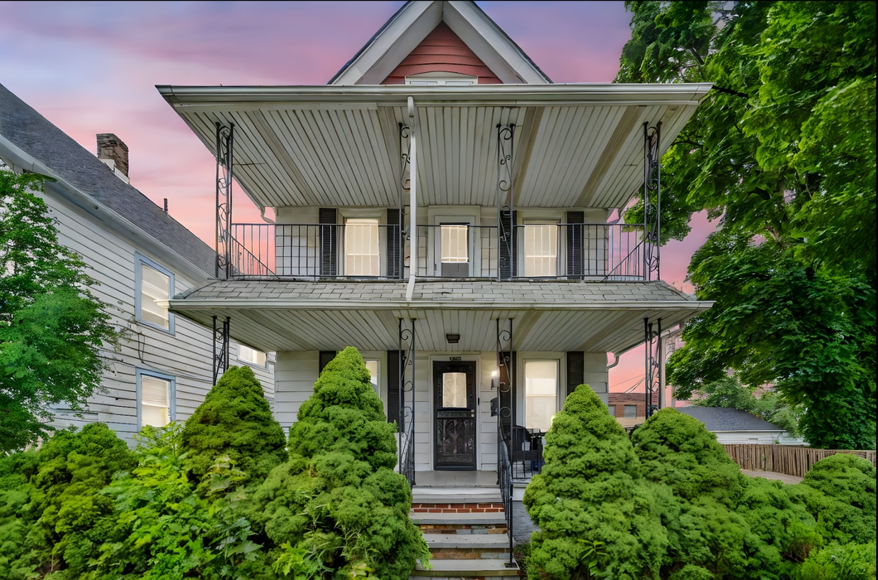Primary Photo - 4105 E 64th St