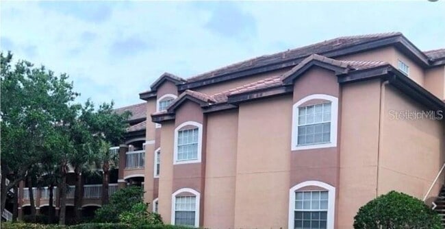 Foto del edificio - 13838 Fairway Island Dr