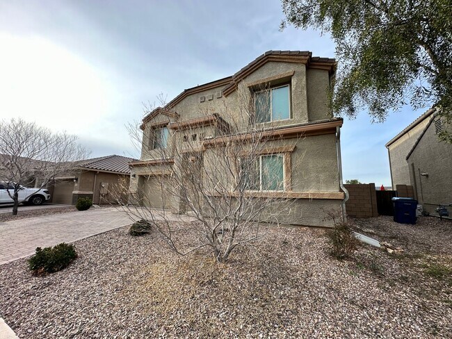 Building Photo - Beautiful Home in Saguaro Bloom!