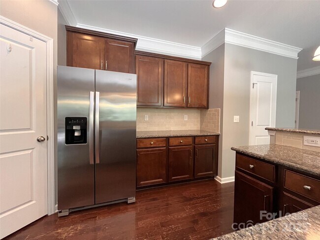 Building Photo - 432 Winecoff Woods Dr NW