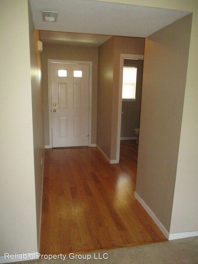 Foto del edificio - 4 br, 2.5 bath House - 8933 Crosier Lane