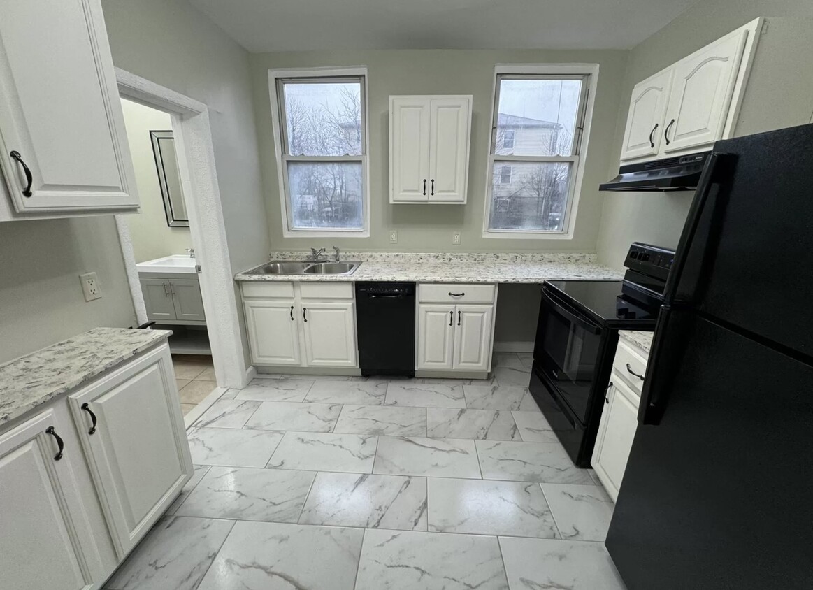 Foto principal - 360 Grove St