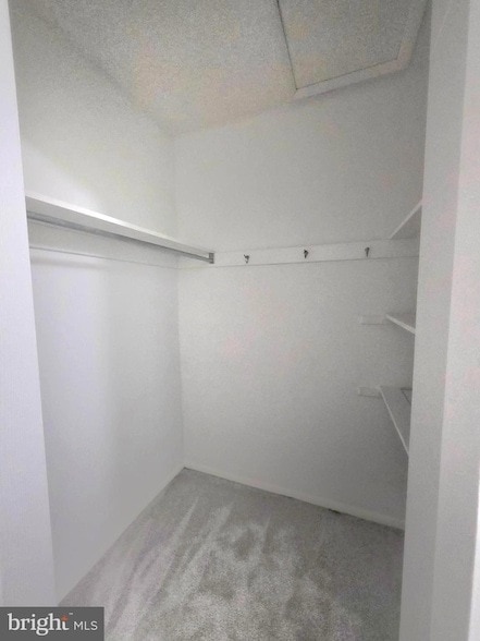 Foto del edificio - 9771 Hilspach St