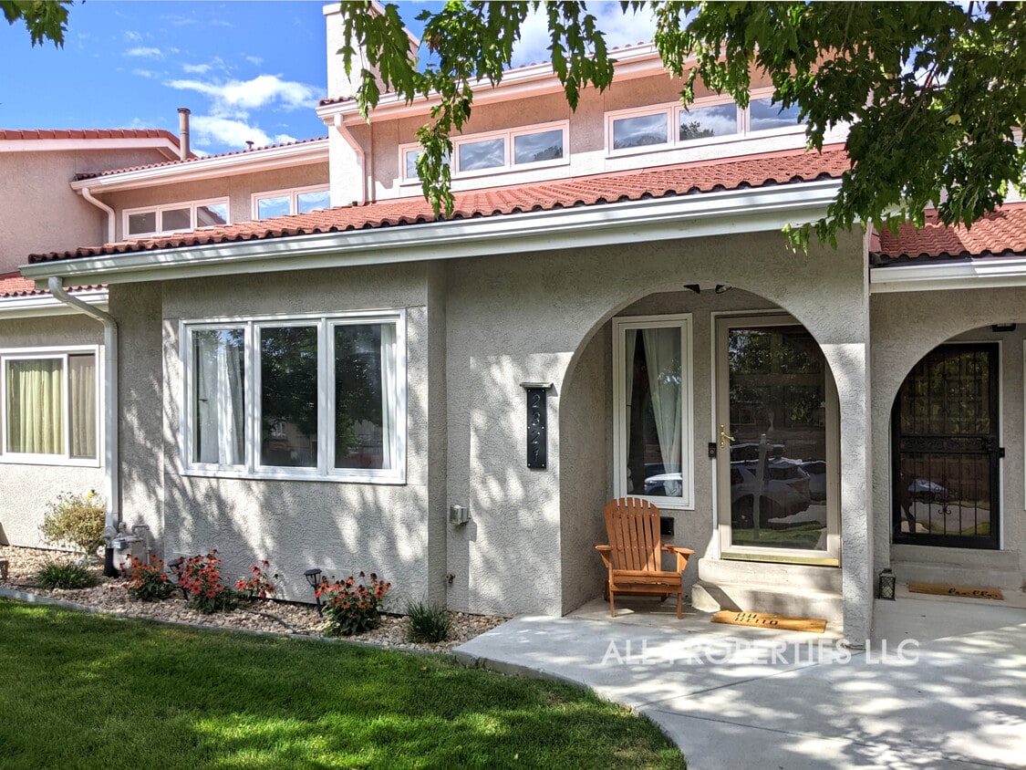 Photo - 2321 Perry St (Denver, CO)