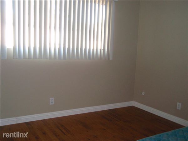 Building Photo - 1895 Enterprise Ave