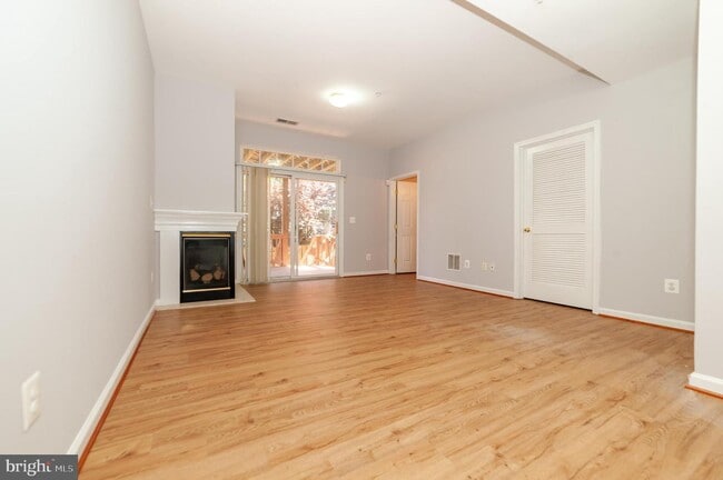 Building Photo - 8267 Phelps Lake Ct