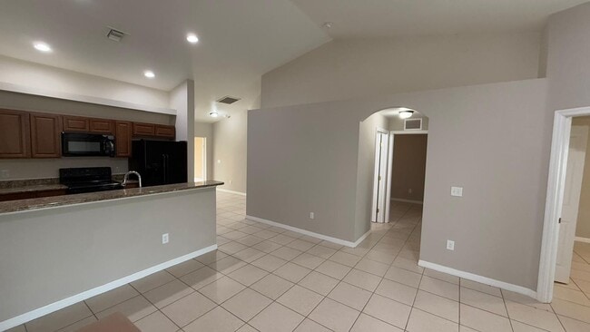 Foto del edificio - 1619-1621 SW 33rd St- Duplex